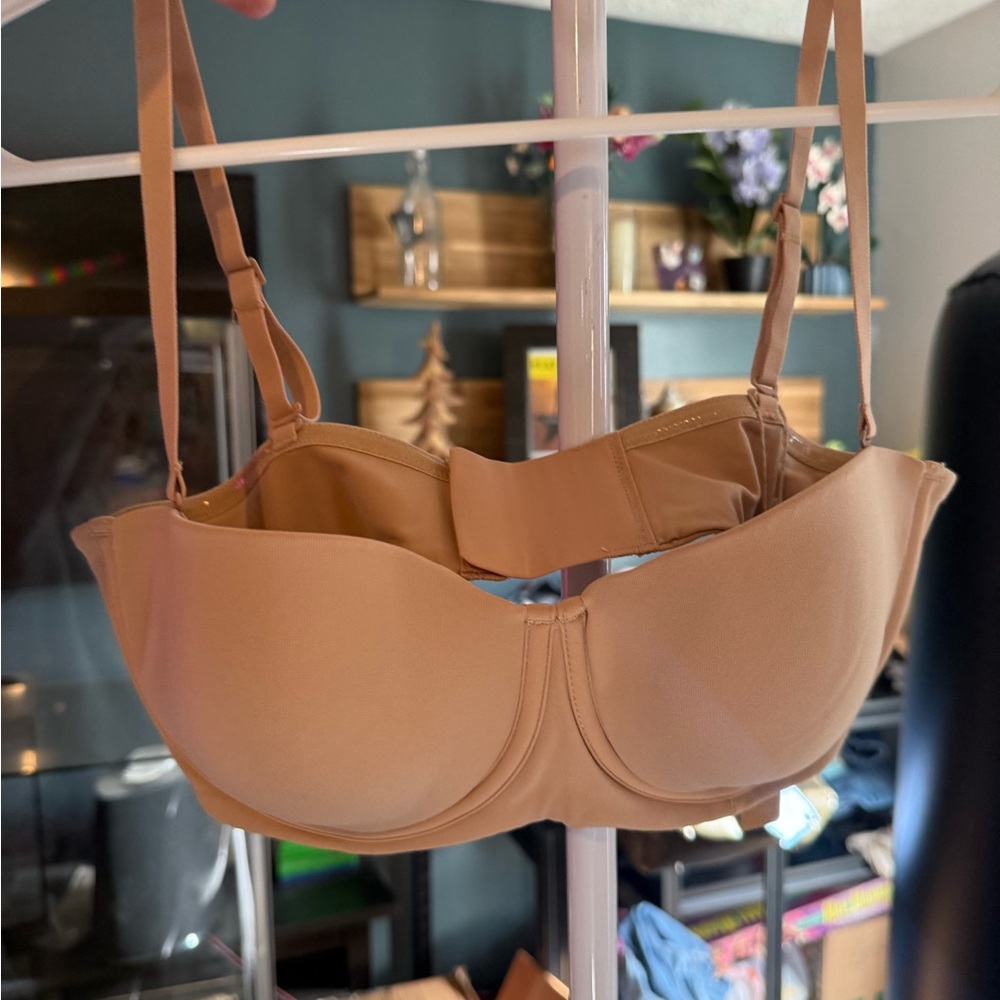 Women's Tan Underwire Bra